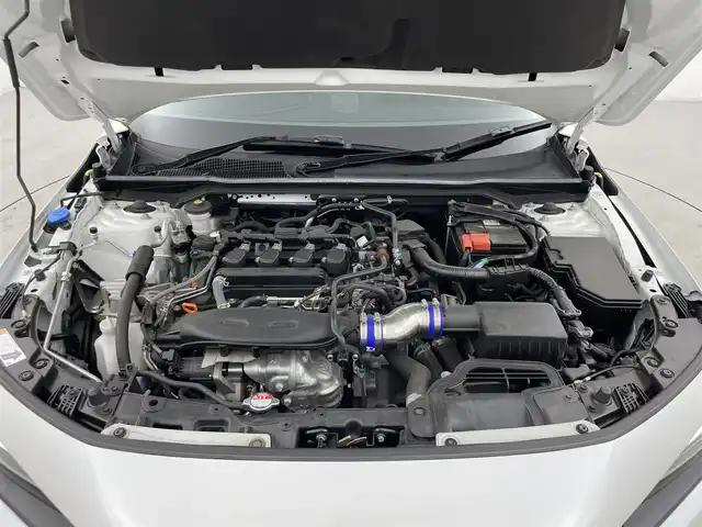 ホンダ シビック EX 群馬県 2021(令3)年 1.8万km プラチナホワイトパール ・MT車（６速マニュアル）/・禁煙車/・アクティブコーナリングライト/・純正９インチコネクトナビ/フルセグTV/AM/FM/Bluetooth/USB/スマホ連動/・BOSEサウンド/・ワイヤレス充電/・ホンダセンシング/衝突軽減ブレーキ/誤発進抑制機能/後方誤発進抑制機能/近距離衝突軽減ブレーキ/歩行者事故軽減ステアリング/路外逸脱抑制機能/渋滞追従機能付/BSM/・LEDライト/・ハーフレザーシート（D・Nパワーシート/シートヒーター）/・テールゲートスポイラー/・ETC2.0 /・ドラレコ/・無限フロアマット/＝＝＝＝＝/６速マニュアル　アクティブコーナリングライト　純正９インチコネクトナビ　ＢＯＳＥサウンド　ワイヤレス充電　ホンダセンシング　ＢＳＭ　ハーフレザーシート　ＥＴＣ２．０　ドラレコ　無限フロアマット　禁煙車