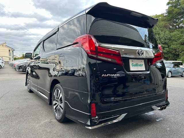 トヨタ アルファード S Cパッケージ 大阪府 2021(令3)年 4.1万km ブラック 10.5インチナビ（フルセグ/Bluetooth/USB/DVD)/モデリスタエアロ/サンルーフ/JBLプレミアムサウンド/アラウンドビューモニター/両側パワースライドドア/デジタルインナーミラー/衝突被害軽減システム/横滑り防止装置/レーンキープアシスト/コーナーセンサー/レーダークルーズコントロール/シートヒーター/エアシーター/レーダー探知機/ステアリングヒーター/パワーシート/ビルトインETC2.0/ドライブレコーダー