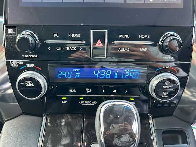 トヨタ アルファード S Cパッケージ 大阪府 2021(令3)年 4.1万km ブラック 10.5インチナビ（フルセグ/Bluetooth/USB/DVD)/モデリスタエアロ/サンルーフ/JBLプレミアムサウンド/アラウンドビューモニター/両側パワースライドドア/デジタルインナーミラー/衝突被害軽減システム/横滑り防止装置/レーンキープアシスト/コーナーセンサー/レーダークルーズコントロール/シートヒーター/エアシーター/レーダー探知機/ステアリングヒーター/パワーシート/ビルトインETC2.0/ドライブレコーダー
