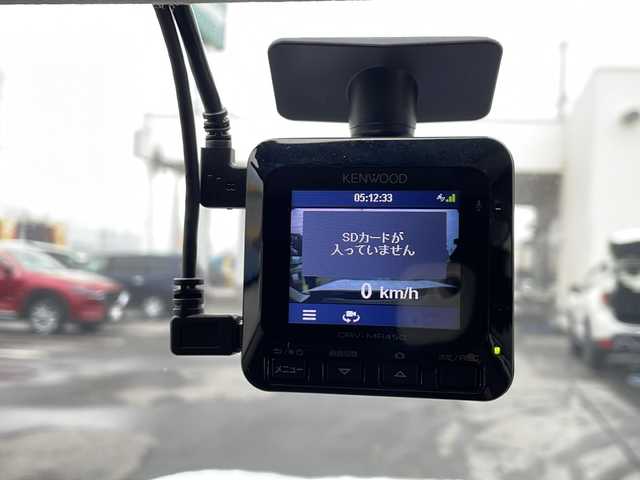 ホンダ ヴェゼル ハイブリッド e:HEV Z 道北・旭川 2021(令3)年 2.8万km プラチナホワイトパール /4WD//禁煙車//純正SDナビ//CD/USB/SD/BT//パワーバックドア//ハーフレザーシート//シートヒーター//ステアリングヒーター//バックカメラ//ホンダセンシング//衝突軽減ブレーキ//レーンキープアシスト//レーダークルーズコントロール//誤発進抑制//パドルシフト//ブラインドスポットモニタリング//ミラーヒーター//オートライト//オートハイビーム//LEDヘッドライト//フォグライト//前後ドライブレコーダー//ETC//フロントデアイサー//オートワイパー//オートリトラミラー//F純正フロアマット