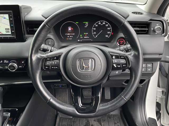 ホンダ ヴェゼル ハイブリッド e:HEV Z 道北・旭川 2021(令3)年 2.8万km プラチナホワイトパール /4WD//禁煙車//純正SDナビ//CD/USB/SD/BT//パワーバックドア//ハーフレザーシート//シートヒーター//ステアリングヒーター//バックカメラ//ホンダセンシング//衝突軽減ブレーキ//レーンキープアシスト//レーダークルーズコントロール//誤発進抑制//パドルシフト//ブラインドスポットモニタリング//ミラーヒーター//オートライト//オートハイビーム//LEDヘッドライト//フォグライト//前後ドライブレコーダー//ETC//フロントデアイサー//オートワイパー//オートリトラミラー//F純正フロアマット