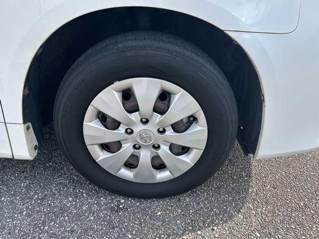 トヨタ ノア X Lセレクション 富山県 2010(平22)年 19.9万km ホワイトパールクリスタルシャイン パワースライドドア/純正メモリーナビ(DVD/MSV/デジタルTV)/バックカメラ/ビルトインETC/電格ウィンカーミラー/キーレスエントリー/ステアリングスイッチ/オートライト/HIDヘッドライト/純正ドアバイザー/ステアリングスイッチ/純正フロアマット/オートエアコン/バニティミラー(D/N)/ISOFIX対応/取説・ナビ取説