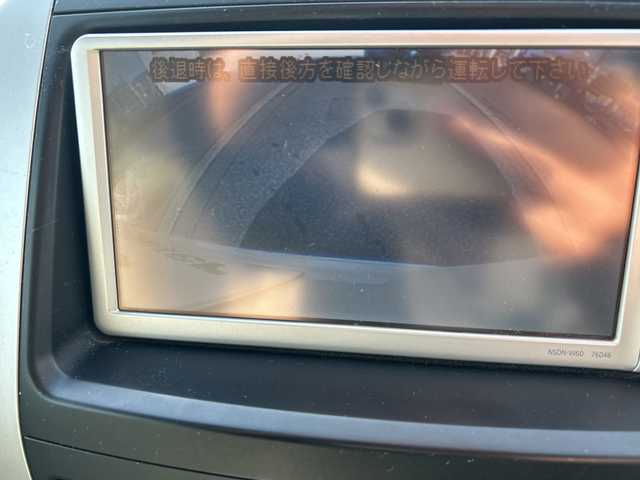 トヨタ ノア X Lセレクション 富山県 2010(平22)年 19.9万km ホワイトパールクリスタルシャイン パワースライドドア/純正メモリーナビ(DVD/MSV/デジタルTV)/バックカメラ/ビルトインETC/電格ウィンカーミラー/キーレスエントリー/ステアリングスイッチ/オートライト/HIDヘッドライト/純正ドアバイザー/ステアリングスイッチ/純正フロアマット/オートエアコン/バニティミラー(D/N)/ISOFIX対応/取説・ナビ取説