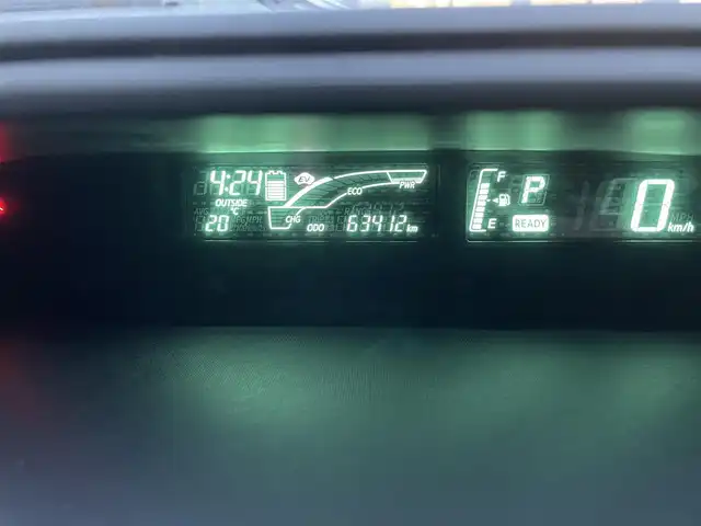 トヨタ アクア G 東京都 2013(平25)年 6.4万km ライムホワイトパールクリスタルシャイン モデリスタフルエアロ/大型リアスポイラー/ワンオーナー/純正メモリーナビ/　ワンセグTV/CD/Bluetooth/ETC/社外15インチアルミホイール/革巻きステアリングホイール/オートライト/プッシュスタート/ヘッドライトレベライザー/電動格納ミラー/ウインカーミラー/純正フロアマット/保証書/取扱説明書