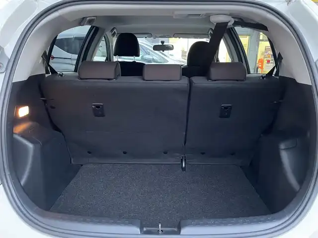 トヨタ アクア G 東京都 2013(平25)年 6.4万km ライムホワイトパールクリスタルシャイン モデリスタフルエアロ/大型リアスポイラー/ワンオーナー/純正メモリーナビ/　ワンセグTV/CD/Bluetooth/ETC/社外15インチアルミホイール/革巻きステアリングホイール/オートライト/プッシュスタート/ヘッドライトレベライザー/電動格納ミラー/ウインカーミラー/純正フロアマット/保証書/取扱説明書