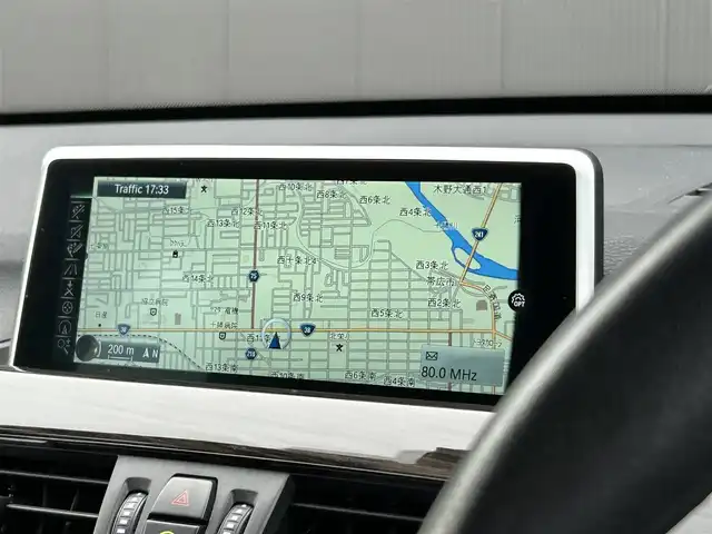 ＢＭＷ Ｘ１ xDrive 18d xライン 道東・釧路十勝 2017(平29)年 4.9万km ミネラルホワイト 純正HDDナビ/CD/DVD/BT/USB/コーナーセンサー(前後)/バックカメラ/パワーバックドア/ハーフレザーシート/LEDヘッドライト/オートライト/フロント/リアフォグライト/ミラーETC/純正フロアマット/インテリジェントセーフティ/ダウンヒルアシストコントロール/革巻ステアリング/リモコン/プッシュスタート/スマートキー/スペア1本