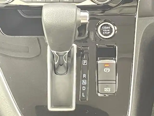 日産 セレナ ハイウェイスター V 千葉県 2022(令4)年 3.6万km ダイヤモンドブラック 禁煙車/両側電動ドア/純正エアロ（フロントスポイラー）/エマージェンシーブレーキ/・プロパイロット/・車線逸脱警報システム/・ブラインドスポットモニター/・クリアランスソナー/純正10インチメモリナビ/・CD/DVD/Bluetooth/フルセグTV/・フリップダウンモニター/・アラウンドビューモニター/・インテリジェントルームミラー/・ビルトインETC/革巻きステアリング/・ステアリングスイッチ/電子パーキング/・ブレーキホールド/純正フロアマット/純正16インチAW/オートライト/・LEDヘッドライト/・LEDフォグランプ