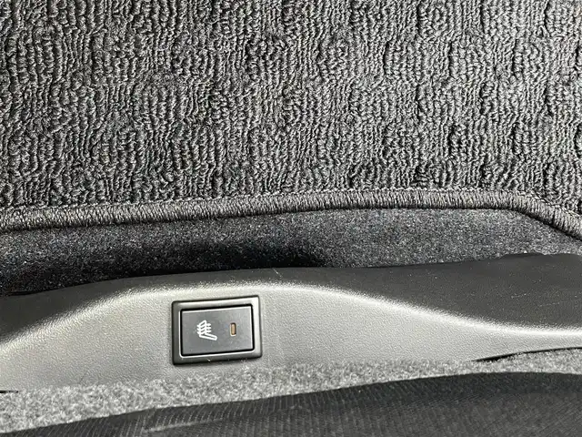 スズキ ソリオ バンディット HV MV Dカメラ ブレーキS 愛知県 2016(平28)年 6.3万km ファーベントレッド/スーパーブラックパール ・スズキ純正パナソニックメモリーナビ/・フルセグテレビ/・CD/DVD再生機能/・ミュージックサーバー（SD録音機能）/・Bluetooth/USB接続機能/・ETC/・布シート/・シートヒーター（運転席）/・ウォークスルー/・純正15インチアルミホイール/・純正LEDヘッドライト/・オートマチックハイビーム/・衝突軽減ブレーキ/・レーンキープアシスト/・クルーズコントロール/・アイドリングストップ/・スマートキー/・オートエアコン