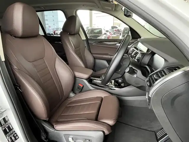ＢＭＷ Ｘ３ xDrive20d Xライン 山形県 2021(令3)年 3.1万km ミネラルホワイト インテリジェントセーフティ/パワーバックドア/ブラウンレザーシート/前席パワーシート/シートヒーター/純正HDDナビ/地デジTV/【Bluetooth接続】/360°カメラ/ドライブレコーダー（前後撮影）/革巻きステアリング/ステアリングスイッチ/ミラー内蔵ETC/LEDヘッドライト/フォグライト/ウインカーミラー/コーナーセンサー/純正19インチアルミホイル/サイド/カーテンエアバッグ/コンフォートアクセス