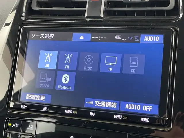 トヨタ プリウス Sセーフティプラス 愛知県 2018(平30)年 4.6万km ホワイトパールクリスタルシャイン 禁煙車/純正9インチナビ/（CD/DVD/Bluetooth/フルセグTV/SD)/バックカメラ/トヨタセーフティセンス/・パーキングアシスト/・レーダークルーズコントロール/・プリクラッシュセーフティ/・リアトラフィックモニター/・レーンディパーチャーアラート/・オートマチックハイビー・/・リアランスソナー/ETC2.0/ドライブレコーダー/純正アルミホイール/純正LEDヘッドライト/フロントフォグランプ/オートライト/スマートキー/プッシュスタート/電動格納ミラー/オートエアコン/フロアマット