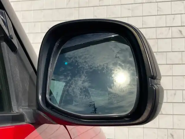 ホンダ Ｎ ＯＮＥ プレミアム Lパッケージ 静岡県 2013(平25)年 8.3万km ミラノレッド ツートンカラースタイル/純正メモリーナビ(VXM-122VFi)/　AM FM CD DVD Bluetooth SD/ETC/HIDオートヘッドライト/革巻きステアリング/ステアリングスイッチ/アイドリングストップ/スマートキー＆プッシュスタート/フロントフォグランプ/フルセグTV/バックモニター/純正14インチアルミホイール