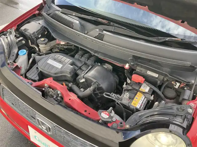 ホンダ Ｎ ＯＮＥ プレミアム Lパッケージ 静岡県 2013(平25)年 8.3万km ミラノレッド ツートンカラースタイル/純正メモリーナビ(VXM-122VFi)/　AM FM CD DVD Bluetooth SD/ETC/HIDオートヘッドライト/革巻きステアリング/ステアリングスイッチ/アイドリングストップ/スマートキー＆プッシュスタート/フロントフォグランプ/フルセグTV/バックモニター/純正14インチアルミホイール