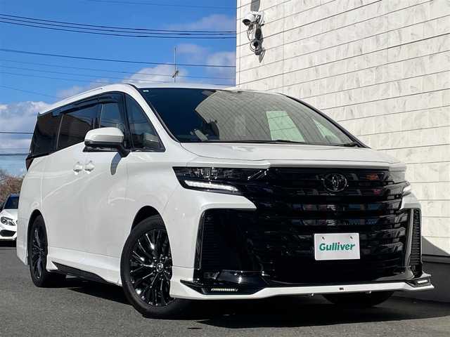 トヨタ ヴェルファイア ハイブリット Z プレミア 埼玉県 2023(令5)年 2.6万km プラチナホワイトパールマイカ ワンオーナー/AIS検査済み/GRフルエアロ/純正ナビゲーション/・フルセグテレビ/・AppleCarPlay/・AndroidAuto/・BT/トヨタチームメイト/セーフティセンス（予防安全パッケージ）/レーダークルーズコントロール/レーンキープ/ブラインドスポットモニター/パーキングブレーキサポート/オートパーキング/ヘッドアップディスプレー/オートマチックハイビーム/パノラミックビューカメラ/パノラマルーフ/デジタルインナーミラー/前後ドライブレコーダー/1、2列目快適温熱シート/運転席&助手席パワーシート/2列目エグゼクティブパワーシート/ハンドルヒーター/置くだけ充電/両側パワースライドドア/パワーバックドア/LEDフロントフォグランプ/100V電源