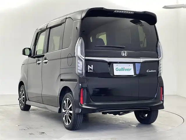ホンダ Ｎ ＢＯＸ カスタム G L 福井県 2017(平29)年 5万km クリスタルブラックパール 4WD/メモリナビ：アルパインVIE-X08S/(DVD/CD/TV/BT/SD/FM/AM/外部入力）/バックカメラ/前席シートヒーター/アイドリングストップ/オートライト/ドアバイザー/ステアリングスイッチ/純正アルミホイール/LEDヘッドライト/電動格納ミラー