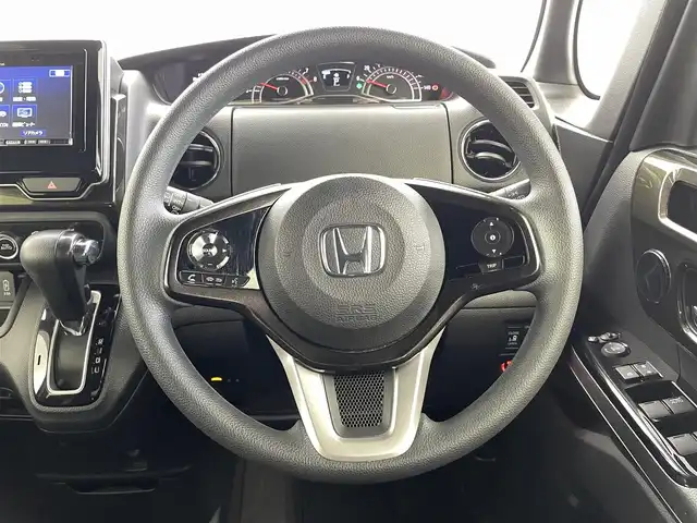 ホンダ Ｎ ＢＯＸ カスタム G L 福井県 2017(平29)年 5万km クリスタルブラックパール 4WD/メモリナビ：アルパインVIE-X08S/(DVD/CD/TV/BT/SD/FM/AM/外部入力）/バックカメラ/前席シートヒーター/アイドリングストップ/オートライト/ドアバイザー/ステアリングスイッチ/純正アルミホイール/LEDヘッドライト/電動格納ミラー