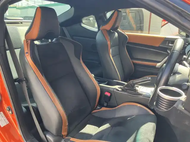 トヨタ ８６ GT LTD ハイパーパフォーマ 山口県 2017(平29)年 5.4万km オレンジメタリック メモリーナビ・フルセグTV/バックカメラ/ハーフレザー調スポーツシート/シートヒーター/純正ブレンボブレーキキャリパー/社外マフラー/社外車高調/社外エアクリーナー/社外前後タワーバー/社外3連メーター/LEDオートライト/LEDフォグ/キーレス/ETC