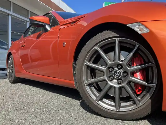 トヨタ ８６ GT LTD ハイパーパフォーマ 山口県 2017(平29)年 5.4万km オレンジメタリック メモリーナビ・フルセグTV/バックカメラ/ハーフレザー調スポーツシート/シートヒーター/純正ブレンボブレーキキャリパー/社外マフラー/社外車高調/社外エアクリーナー/社外前後タワーバー/社外3連メーター/LEDオートライト/LEDフォグ/キーレス/ETC