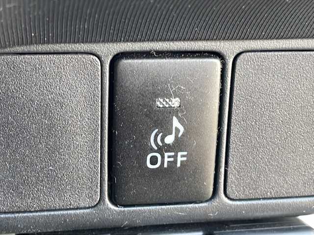 トヨタ アクア S 茨城県 2012(平24)年 12.2万km ライムホワイトパールクリスタルシャイン 社外ナビ/【TV・CD・DVD・AM・FM・BT・USB・SD・AUX】/ETC/Bカメラ/オートライト/LEDライト/ヘッドライトレベライザー/オートエアコン/純正フロアマット/純正ホイールカバー/電格ミラー/ウインカーミラー/プッシュスタート/スマートキー