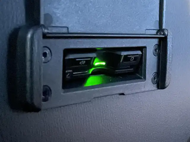 マツダ ロードスター ＲＦ S 滋賀県 2022(令4)年 3.2万km スノーフレイクホワイトパールマイカ 純正ナビ/(AM FM Bluetooth)/バックカメラ/革巻きステアリング/ステアリングリモコン/ETC/ドライブレコーダー/車線逸脱警報/ブラインドスポットモニター/クルーズコントロール/シートヒーター/純正フロアマット/LEDヘッドライト