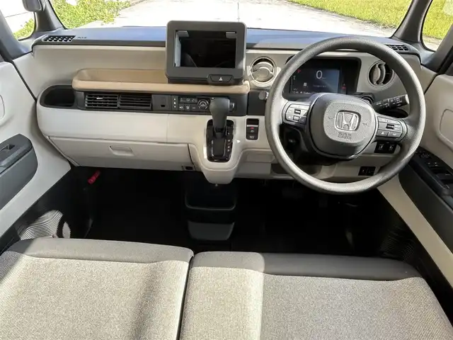 ホンダ Ｎ ＢＯＸ 長崎県 2024(令6)年 2.8万km プラチナホワイトパール ワンオーナー/衝突軽減システム/レーンアシスト/レーダークルーズ/両側パワースライドドア/オートライト/前後ソナー/スマートキー/プッシュスタート