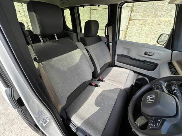 ホンダ Ｎ ＢＯＸ 長崎県 2024(令6)年 2.8万km プラチナホワイトパール ワンオーナー/衝突軽減システム/レーンアシスト/レーダークルーズ/両側パワースライドドア/オートライト/前後ソナー/スマートキー/プッシュスタート