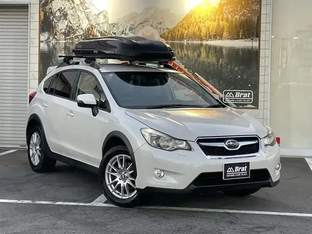 スバル インプレッサ ＸＶ 2．0i－L アイサイト 長野県 2013(平25)年 8.1万km サテンホワイトパール ４WDワンオーナー/inno製ルーフボックス/inno製ベースキャリア/冬タイヤ・社外アルミホイール装着/積込純正ホイール・夏タイヤ/アイサイト/カロッツェリアナビ　/フルセグTV・Bluetooth・DVD/バックカメラ/ETC/デジタルインナーミラー型ドラレコ/追従機能付クルーズコントロール/運転席パワーシート/パドルシフト/車線逸脱防止警報機能/アイドリングストップ/スマートキー/プッシュスタート/スペアキー/保証書/取扱説明書