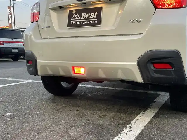 スバル インプレッサ ＸＶ 2．0i－L アイサイト 長野県 2013(平25)年 8.1万km サテンホワイトパール ４WDワンオーナー/inno製ルーフボックス/inno製ベースキャリア/冬タイヤ・社外アルミホイール装着/積込純正ホイール・夏タイヤ/アイサイト/カロッツェリアナビ　/フルセグTV・Bluetooth・DVD/バックカメラ/ETC/デジタルインナーミラー型ドラレコ/追従機能付クルーズコントロール/運転席パワーシート/パドルシフト/車線逸脱防止警報機能/アイドリングストップ/スマートキー/プッシュスタート/スペアキー/保証書/取扱説明書