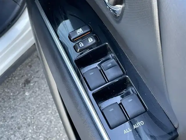 トヨタ エスティマ アエラス プレミアムエディション 群馬県 2013(平25)年 9.4万km ホワイトパールクリスタルシャイン 純正7インチナビ/・AM/FM/フルセグTV/SD/・Bluetooth/CD/DVD/バックカメラ/両側電動スライドドア/前後ドライブレコーダー/クルーズコントロール/オートライト/ハイビームアシスト/HIDヘッドライト/フォグランプ/ETC/純正フロアマット/純正ドアバイザー/スマートキー/プッシュスタート