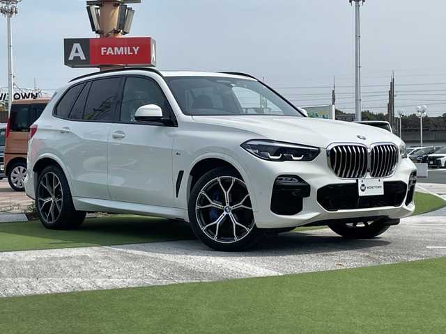 ＢＭＷ ＢＭＷ Ｘ５ xDrive 35d Mスポーツ 千葉県 2021(令3)年 3.3万km アルピンホワイトⅢ インテリジェントセーフティ/パーキングアシスト/サンルーフ/パワーバックドア/ブラックレザーシート/前席パワーシート/シートヒーター/純正HDDナビ/地デジTV/【Bluetooth接続】/360°カメラ/ドライブレコーダー（前後撮影）/ミラー内蔵ETC/LEDヘッドライト/ウインカーミラー/革巻きステアリング/ステアリングスイッチ/コーナーセンサー/純正21インチアルミホイル/サイド/カーテンエアバッグ/コンフォートアクセス