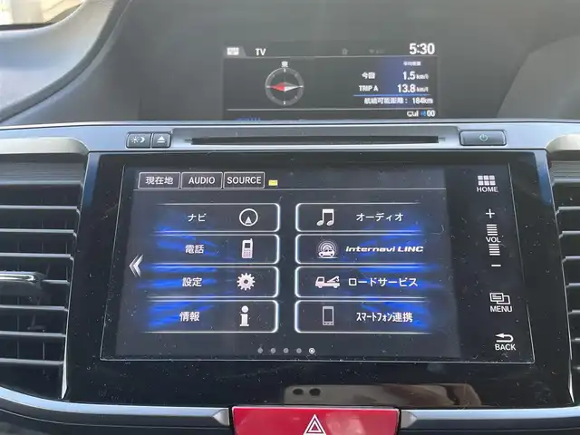 ホンダ アコード ハイブリッド LX 長野県 2016(平28)年 10.1万km ホワイトオーキッドパール 純正ナビ（FM/AM、CD、DVD、BT、USB）/フルセグテレビ/バックカメラ/ビルトインETC/レーンキープアシスト/衝突軽減システム/前後コーナーセンサー/クルーズコントロール追従有/前席パワーシート/革ステアリング/ダブルサイドエアバック/カーテンエアバック/純正フロアマット/社外１７AW/LEDオートライト/純正サマーAW積み込み/ワンオーナー/４WD/保証書、取扱説明書/スマートキー