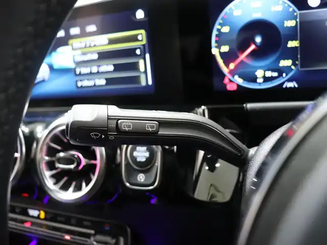 メルセデス・ベンツ Ｂ２００ｄ AMGライン 静岡県 2022(令4)年 3万km コスモスブラック サンルーフ　/レザーエクスクルーシブＰＫＧ　/アドバンスドＰＫＧ　/レーダーセーフティＰＫＧ　/ナビゲーションＰＫＧ　/フルセグＴＶ　/パドルシフト　/ＨＵＤ　/３６０°カメラ　/アンビエントライト　/シートヒーター　/パワーバックドア　