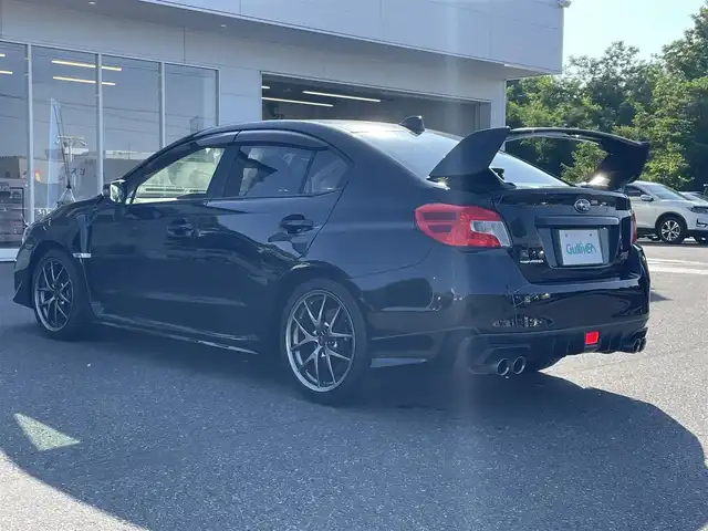 スバル ＷＲＸ ＳＴＩ STI タイプS 青森県 2015(平27)年 8.3万km クリスタルブラックシリカ 4WD/純正ナビ/純正リアスポイラー/STi18インチAW/LEDヘッドライト/オートライト/プッシュスタート/スマートキー/ハーフレザーシート