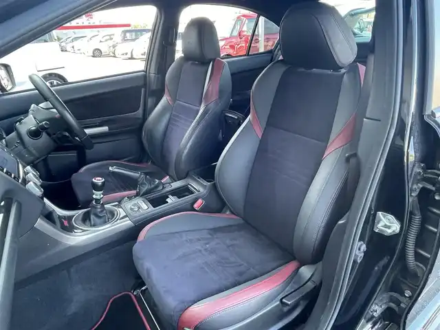 スバル ＷＲＸ ＳＴＩ STI タイプS 青森県 2015(平27)年 8.3万km クリスタルブラックシリカ 4WD/純正ナビ/純正リアスポイラー/STi18インチAW/LEDヘッドライト/オートライト/プッシュスタート/スマートキー/ハーフレザーシート