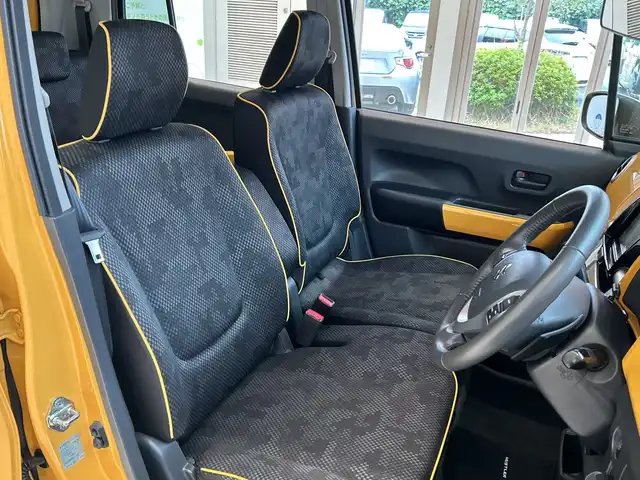 スズキ ハスラー J ターボ 埼玉県 2019(令1)年 2.6万km アクティブイエロー/ホワイト2トーンルーフ デュアルカメラブレーキサポート/8インチメモリーナビ/　　DVD/フルセグ/BT/クルーズコントロール/LEDヘッドライト/シートヒーター/純正15インチアルミホイール/パドルシフト/ETC2.0/スマートキー×2/禁煙車