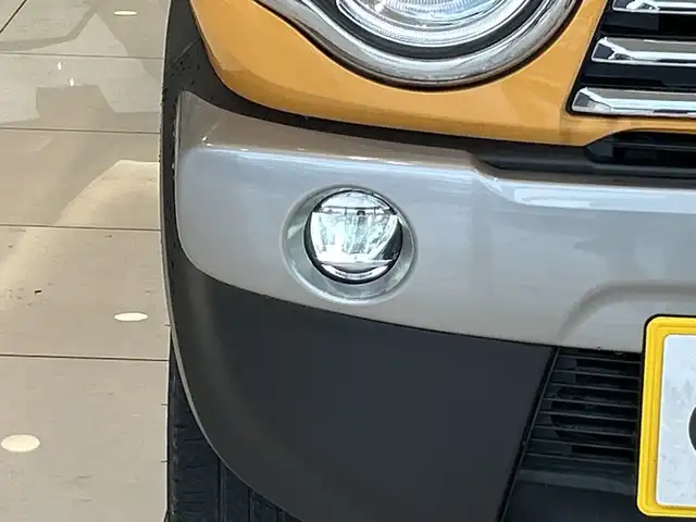 スズキ ハスラー J ターボ 埼玉県 2019(令1)年 2.6万km アクティブイエロー/ホワイト2トーンルーフ デュアルカメラブレーキサポート/8インチメモリーナビ/　　DVD/フルセグ/BT/クルーズコントロール/LEDヘッドライト/シートヒーター/純正15インチアルミホイール/パドルシフト/ETC2.0/スマートキー×2/禁煙車