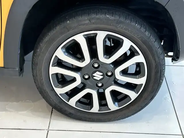 スズキ ハスラー J ターボ 埼玉県 2019(令1)年 2.6万km アクティブイエロー/ホワイト2トーンルーフ デュアルカメラブレーキサポート/8インチメモリーナビ/　　DVD/フルセグ/BT/クルーズコントロール/LEDヘッドライト/シートヒーター/純正15インチアルミホイール/パドルシフト/ETC2.0/スマートキー×2/禁煙車