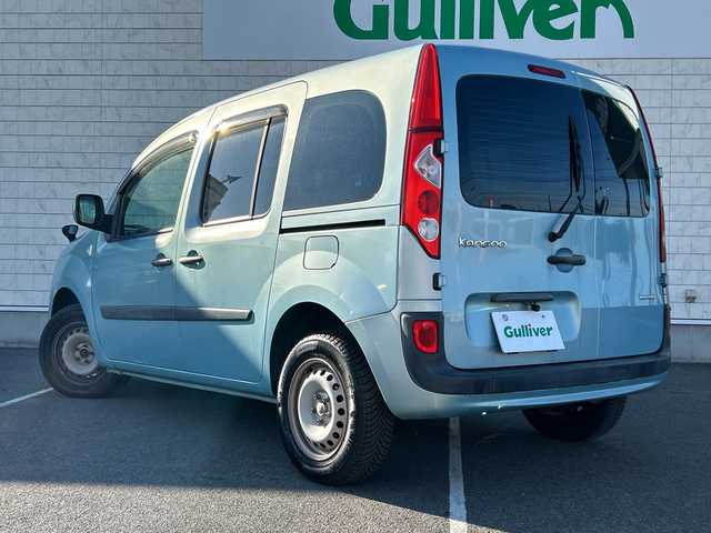 ルノー カングー 1．6 栃木県 2011(平23)年 9.6万km 青 社外ディスプレイオーディオ/・Bluetooth CD /・バックカメラ/純正オーディオ/リモコンキー/ドアバイザー/ドライブレコーダー/オートエアコン/取扱説明書