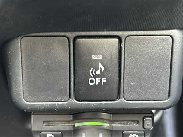 トヨタ アクア S 千葉県 2013(平25)年 12.7万km シルバーM 純正SDナビゲーション/【Bluetooth・CD・DVD・SD・DS】/バックカメラ/エンジンプッシュスタート/・スマートキー/・スペアキー/ハロゲンヘッドライト/・オートライト/前後ドライブレコーダー/ETC/ステアリングリモコン/取扱説明書