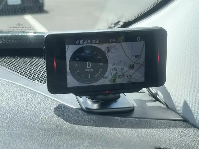 クライスラー・ジープ ジープ レネゲード トレイルホーク 島根県 2016(平28)年 6万km アンヴィルクリアコート ４ＷＤ　/バックカメラ　/ＥＴＣ　/後方コーナーセンサー　/クルーズコントロール　/レーンキープアシスト　/横滑り防止装置　/スマートキー　/プッシュスタート　/純正ＨＩＤライト　/純正１７インチアルミホイール　/純正フロアマット