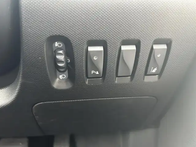 ルノー トゥインゴ EDC 鹿児島県 2019(令1)年 7.1万km 黄 純正ナビ/　　BT/AUX/LEDオートライト/純正アルミホイール/アイドリングストップ/リモコンキー/ETC