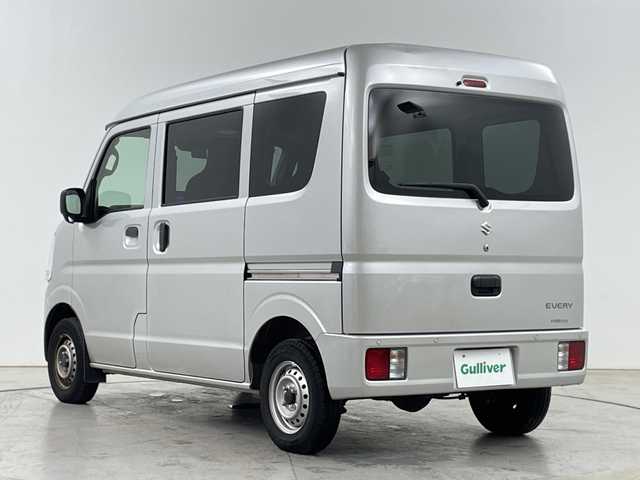 スズキ エブリイ PA リミテッド 道央・札幌 2023(令5)年 3.3万km シルキーシルバーメタリック ・４ＷＤ/切り替えスイッチ/・デュアルカメラブレーキサポート/・後退時ブレーキサポート/誤発進抑制機能/・車線逸脱警報機能/・コーナーセンサー/・社外ディスプレイオーディオ/・Bluetooth/applecarplay/・オートライト/・キーレス
