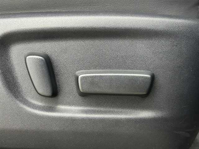 トヨタ ヴェルファイア Z Gエディション 熊本県 2020(令2)年 7.6万km ブラック ワンオーナー/禁煙車/トヨタセーフティセンス/・レーンキープアシスト/・クリアランスソナー/・プリクラッシュセーフティ/・プリクラッシュセーフティブレーキ/・レーダークルーズコントロール/・パワーバックドア/両側電動ドア/純正フリップダウンモニター/純正10インチメモリナビ/・CD/DVD/Bluetooth/フルセグTV/・ビルトインETC/・バックカメラ/革巻きステアリング/・ステアリングスイッチ/・ステアリングヒーター/レザーシート/・DNセカンドパワーシート/・DNベンチレーション/・D席メモリ付き/MT付きAT/左右独立エアコン/純正フロアマット/純正ドアバイザー/純正18インチAW/オートライト/・オートマチックハイビーム/・シーケンシャル三眼LEDヘッドライト/・LEDフォグランプ/電動格納ウインカーミラー/電子パーキング/・ブレーキホールド