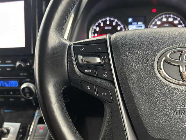 トヨタ ヴェルファイア Z Gエディション 熊本県 2020(令2)年 7.6万km ブラック ワンオーナー/禁煙車/トヨタセーフティセンス/・レーンキープアシスト/・クリアランスソナー/・プリクラッシュセーフティ/・プリクラッシュセーフティブレーキ/・レーダークルーズコントロール/・パワーバックドア/両側電動ドア/純正フリップダウンモニター/純正10インチメモリナビ/・CD/DVD/Bluetooth/フルセグTV/・ビルトインETC/・バックカメラ/革巻きステアリング/・ステアリングスイッチ/・ステアリングヒーター/レザーシート/・DNセカンドパワーシート/・DNベンチレーション/・D席メモリ付き/MT付きAT/左右独立エアコン/純正フロアマット/純正ドアバイザー/純正18インチAW/オートライト/・オートマチックハイビーム/・シーケンシャル三眼LEDヘッドライト/・LEDフォグランプ/電動格納ウインカーミラー/電子パーキング/・ブレーキホールド