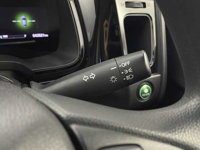 ホンダ シャトル ハイブリッド ホンダセンシング 栃木県 2019(令1)年 4.4万km クリスタルブラックパール 社外8型メモリーナビゲーション【AVIC-RL810】/（CD/DVD/BT/フルセグ/AM/FM）/バックカメラ/ホンダセンシング/CMBS衝突軽減ブレーキ/誤発進抑制機能/アダブティブクルーズコントロールACC/LKAS車線維持支援システム/路外逸脱抑制機能/先行車発進お知らせ機能/標識認識機能/後方誤発進抑制機能/純正ビルトインETC/社外前方ドライブレコーダー/ECON/プッシュスタート/スマートキー/純正サイド/リアスポイラー/社外前方ドライブレコーダー/社外17インチアルミホイール/スペアキー