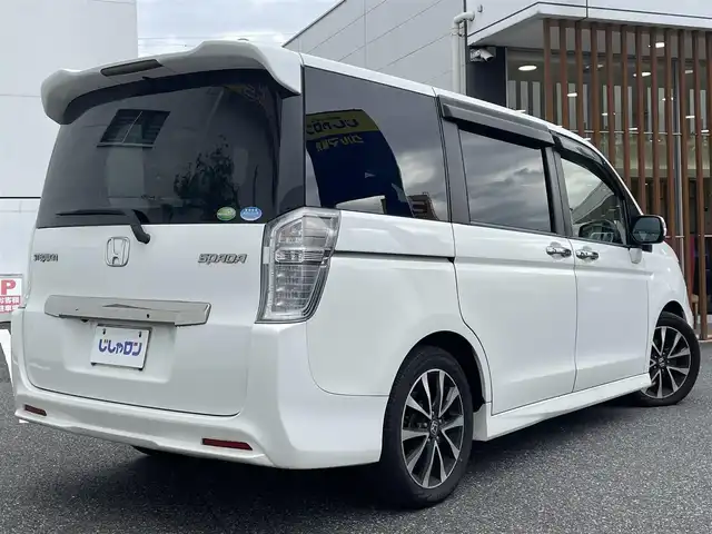 ホンダ ステップワゴン スパーダ Z クールスピリット 千葉県 2013(平25)年 9.9万km ホワイトオーキッドパール (株)IDOMが運営する【じしゃロン八千代店】の自社ローン専用車両になります。/こちらは現金またはオートローンご利用時の価格です。自社ローンご希望の方は別途その旨お申付け下さい/両側パワースライドドア/Bluetoothオーディオ対応ナビ