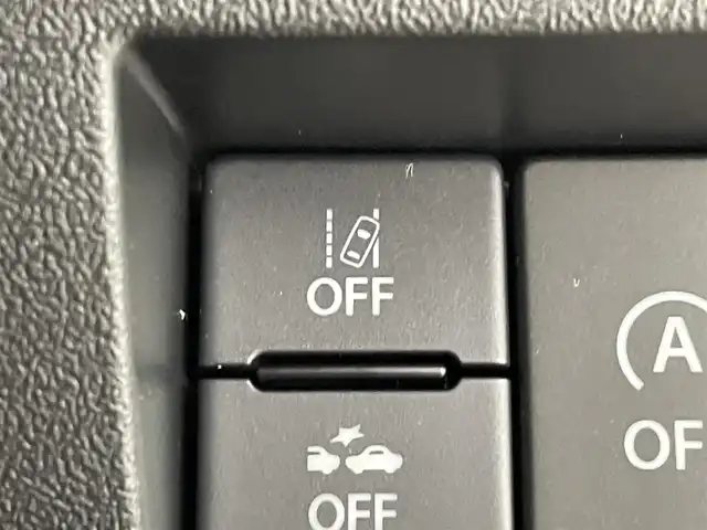 スズキ ジムニー XC 群馬県 2024(令6)年 0.1千km ピュアホワイトP 届出済未使用車：登録時走行距離10km/＝＝＝＝＝/届出済未使用車　シートヒーター　デュアルセンサーブレーキサポート　ＬＥＤヘッドライト　純正１５インチアルミ　クルーズコントロール　コーナーセンサー　ヒルディセントコントロール　オートマチックハイビーム