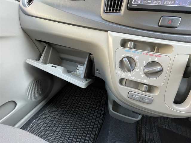 ダイハツ ミラ イース X SA 岡山県 2014(平26)年 2.9万km ブライトシルバーメタリック 登録時走行距離28606キロ/純正SDナビ/AM/FM/Bluetooth/TV/DVD/スマートアシスト/・衝突警報機能/・誤発進抑制機能（前方）/・先行車発進お知らせ機能/純正１４インチAW/純正フロアマット/電動格納ミラー/ハロゲンライト/リモコンキー/ETC