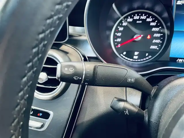 メルセデス・ベンツ ＧＬＣ２２０ d 4マチック クーペ AMGライン 大阪府 2020(令2)年 5.8万km グレー レーダーセーフティ/サンルーフ/ブルメスター/ハーフレザー/メモリ付きパワーシート/シートヒーター/純正ナビ/TV/360°カメラ/純正19インチAW/LEDヘッドライト/アンビエントライト/電動リアゲート/ACC/ブラインドスポット/ワイヤレス充電