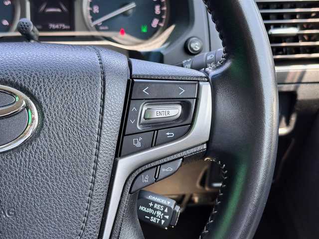 トヨタ ランドクルーザー プラド TX Lパッケージ 宮城県 2019(令1)年 7.6万km グレーメタリック トヨタセーフティセンスP/・プリクラッシュセーフティ/・レーンデイパーチャーアラート/・オートマチックハイビーム/・レーダークルーズコントロール【ブレーキ制御付】/ブラック革シート/・パワーシート【D/N】/・シートヒーター【D/N】/・エアシート【D/N】/社外フローティングナビ【ALPINE】/・フルセグ/・Bluetooth/・CD/DVD/・HDMI/バックカメラ/ビルドインETC2.0/社外前後ドライブレコーダー/社外マフラー/社外17インチアルミホイール/純正フロアマット/ドアバイアザー/スペアタイヤ/スペアキー/保証書