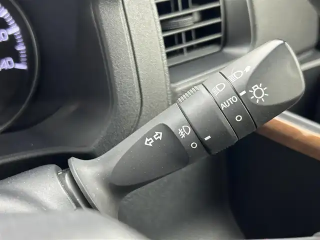 ダイハツ アトレー バン RS 茨城県 2022(令4)年 5.4万km オフビートカーキM 純正ナビ/バックカメラ/フルセグ/衝突被害軽減ブレーキ/車線逸脱抑制装置/レーダークルーズコントロール/オートマチックハイビーム/クリアランスソナー/両側電動スライドドア/ETC/革調シートカバー/社外14インチAW/LEDヘッドライト/スマートキー